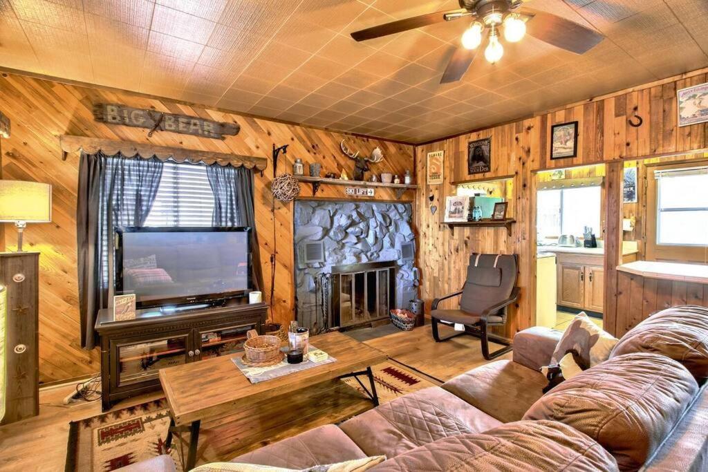 הוילה ביג בר לייק Los Osos Cozy Cabin With Private Spa And Bbq מראה חיצוני תמונה